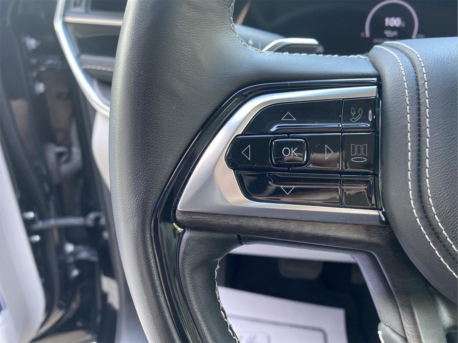 2022 Jeep Grand Cherokee Overland