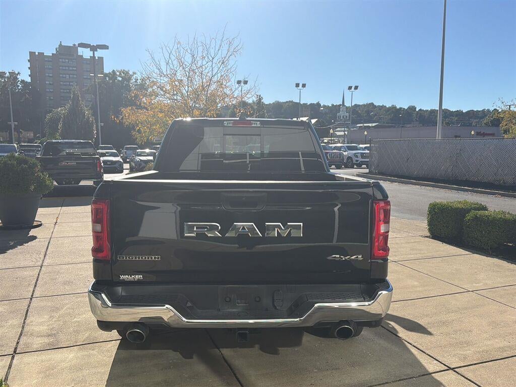 2025 RAM 1500 Big Horn Crew Cab 4x4 5'7" Box