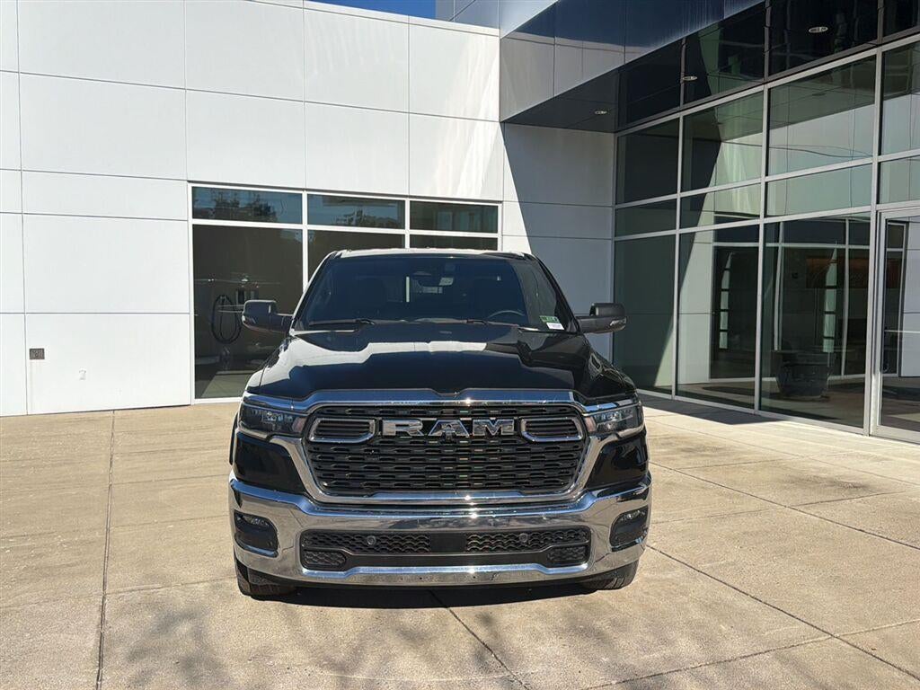 2025 RAM 1500 Big Horn Crew Cab 4x4 5'7" Box
