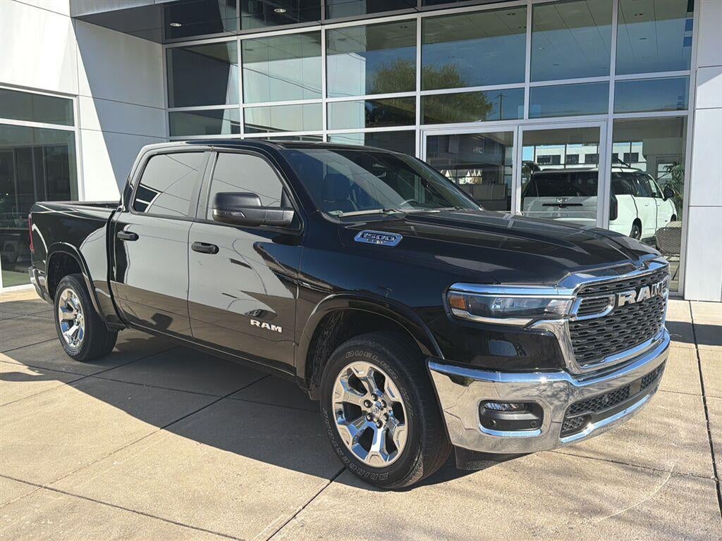 2025 RAM 1500 Big Horn Crew Cab 4x4 5'7" Box