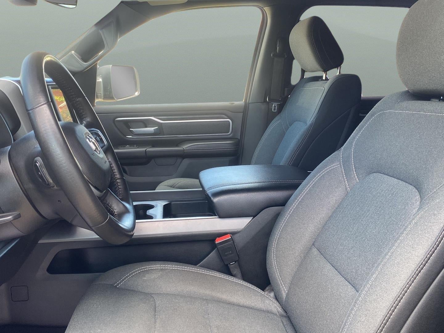 2021 RAM 1500 Big Horn Crew Cab 4x4 5'7" Box