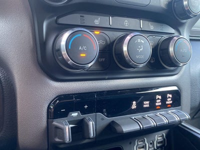 2021 RAM 1500 Big Horn Crew Cab 4x4 5'7" Box