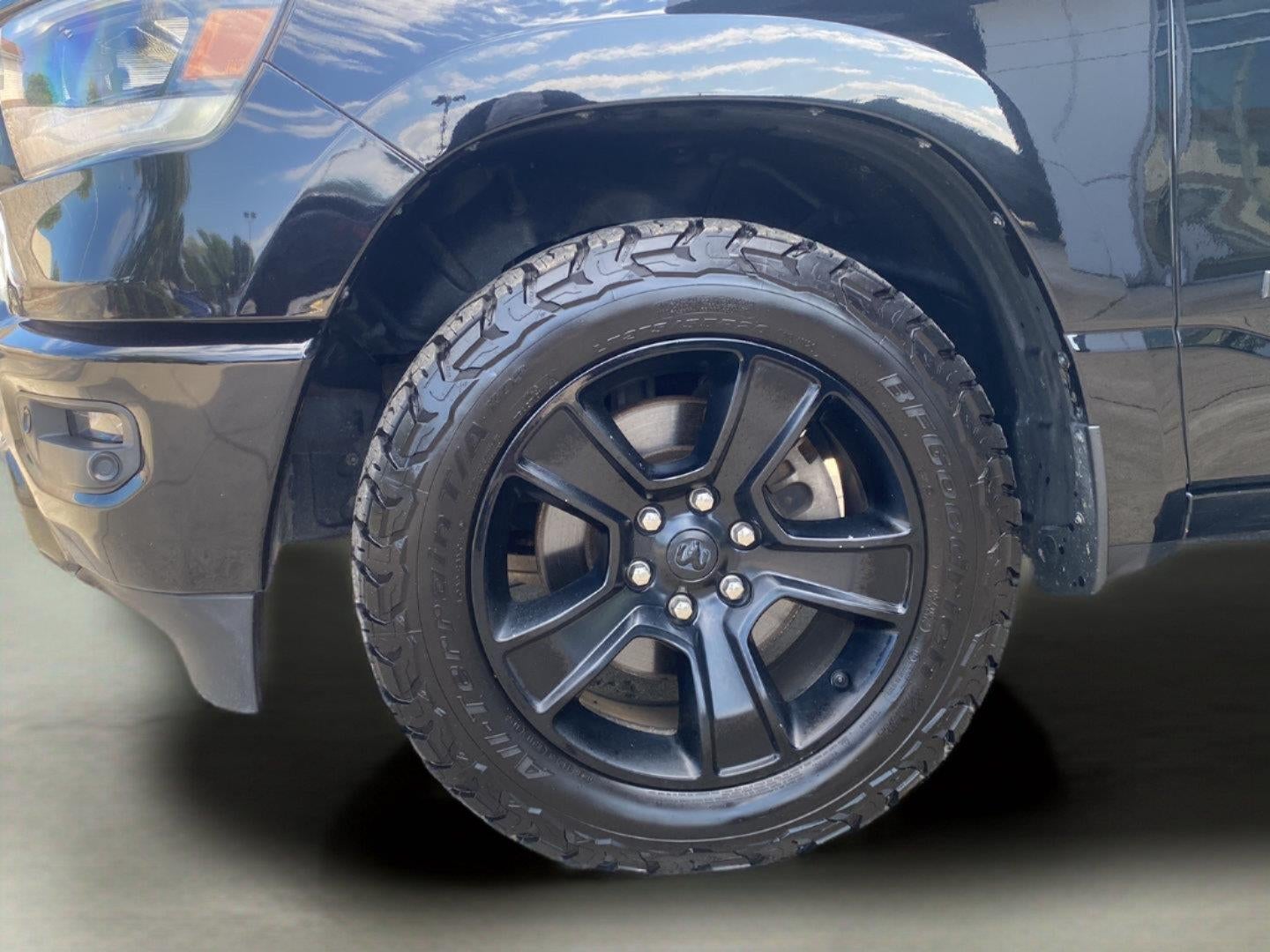 2021 RAM 1500 Big Horn Crew Cab 4x4 5'7" Box