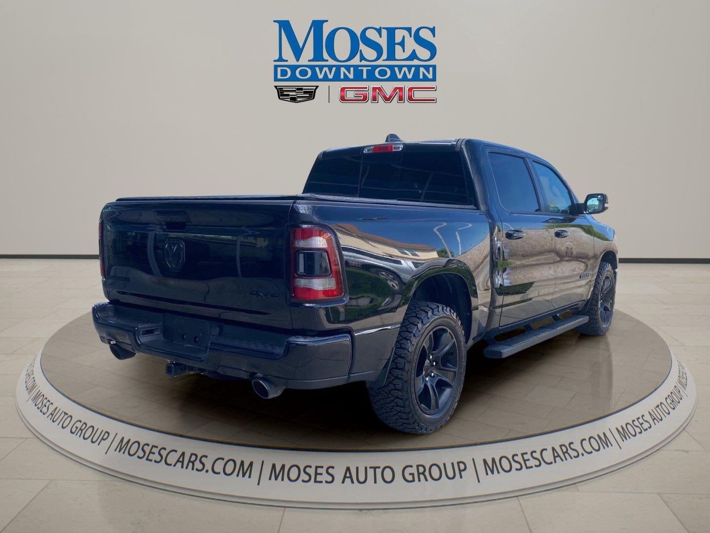 2021 RAM 1500 Big Horn Crew Cab 4x4 5'7" Box