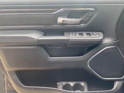 2026 RAM 1500 Laramie Crew Cab 4x4 5'7" Box