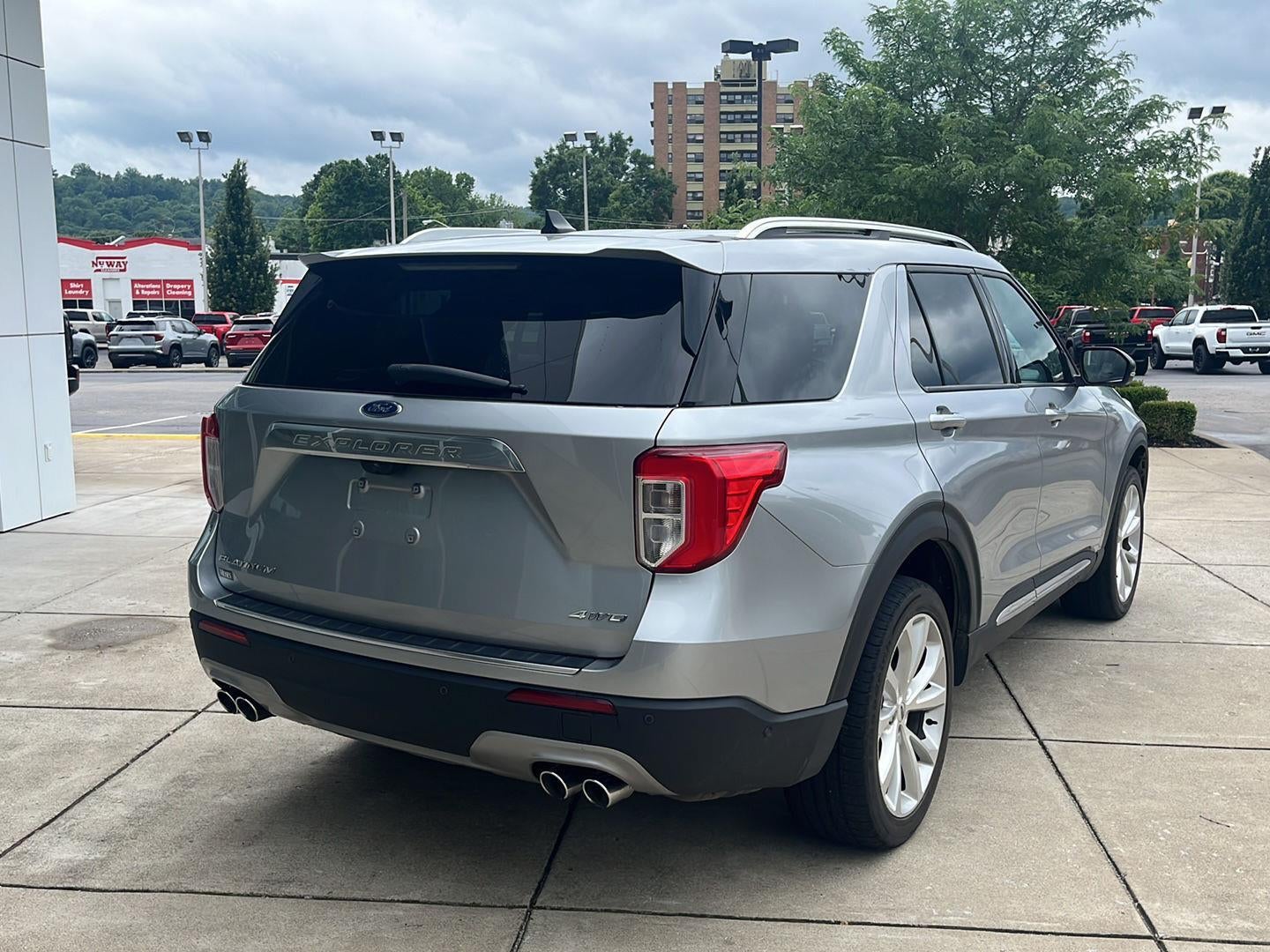 2023 Ford Explorer Platinum