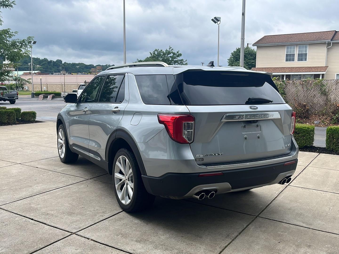 2023 Ford Explorer Platinum