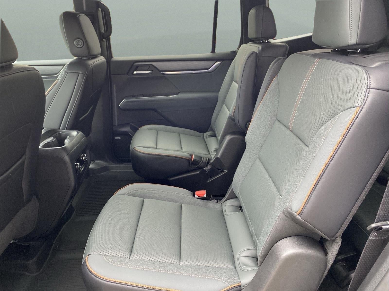 2027 GMC Acadia AT4