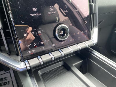 2027 GMC Acadia AT4