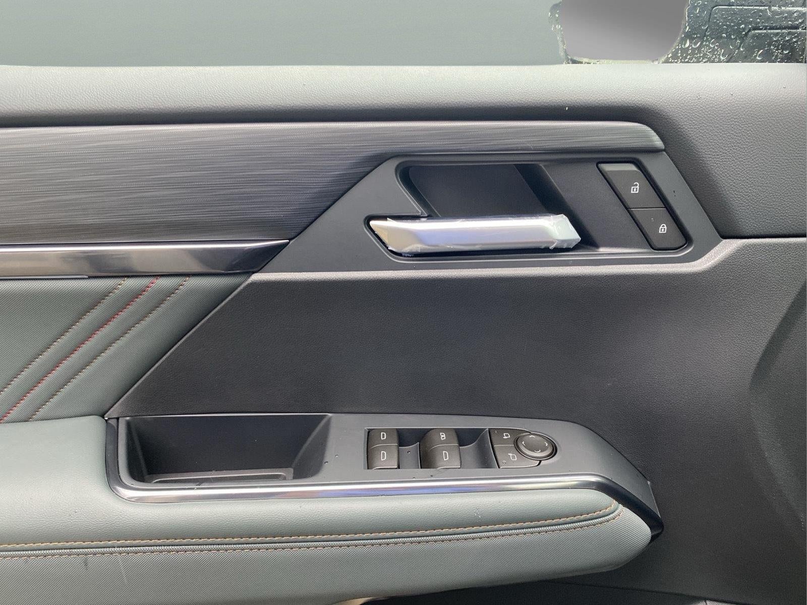 2027 GMC Acadia AT4
