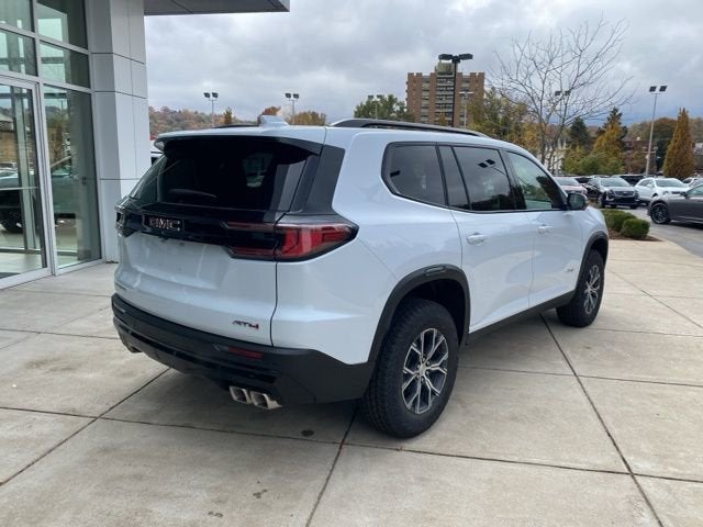 2026 GMC Acadia AT4