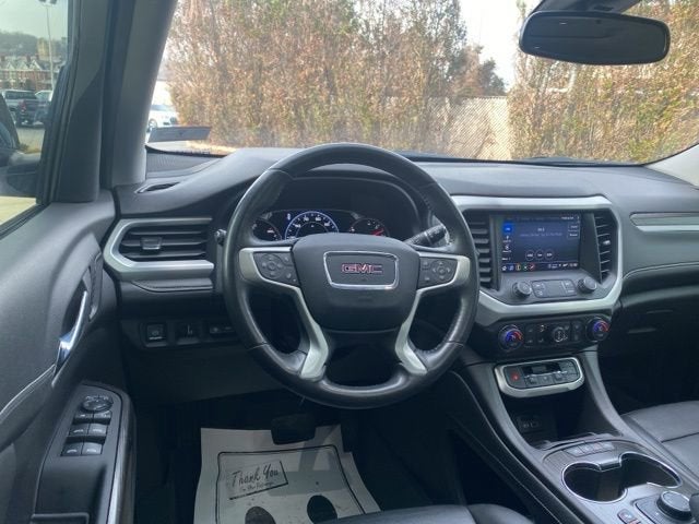 2022 GMC Acadia SLT