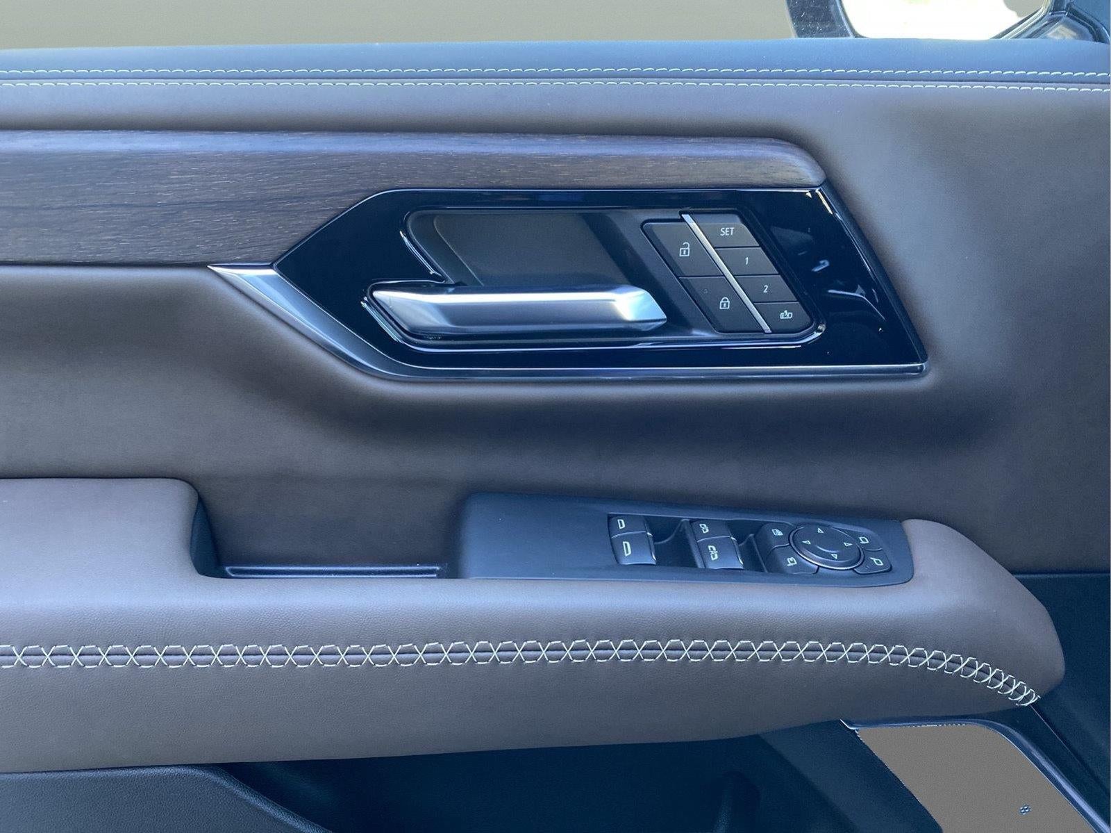 2027 GMC Yukon Denali Ultimate