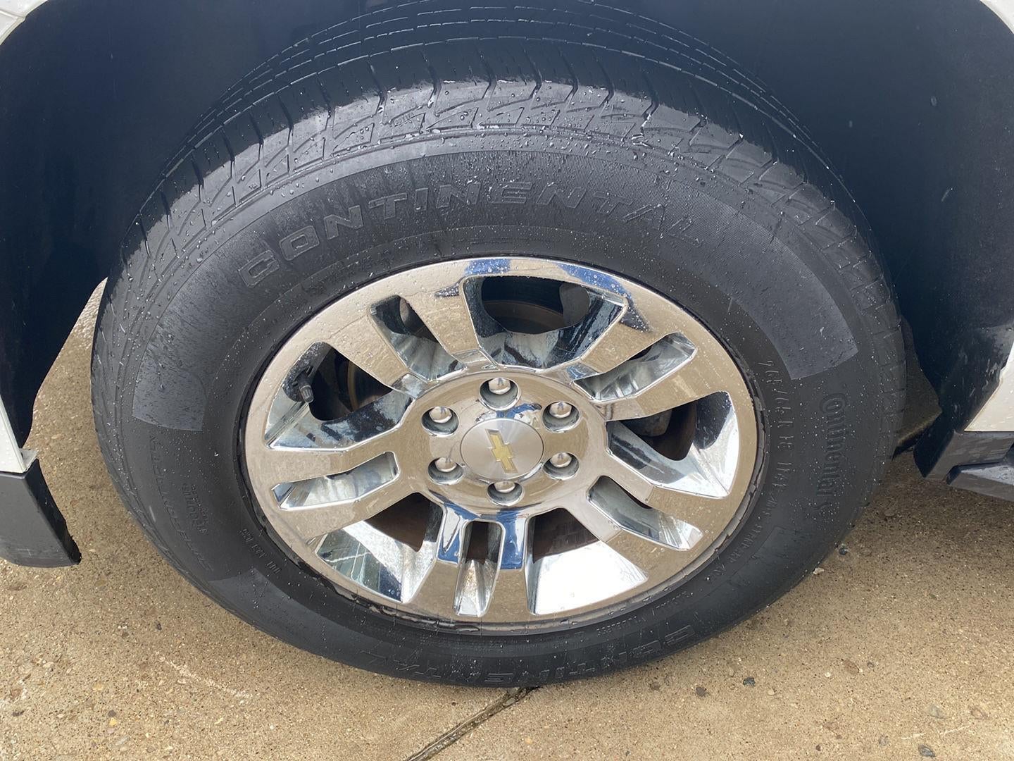 2019 Chevrolet Suburban LT