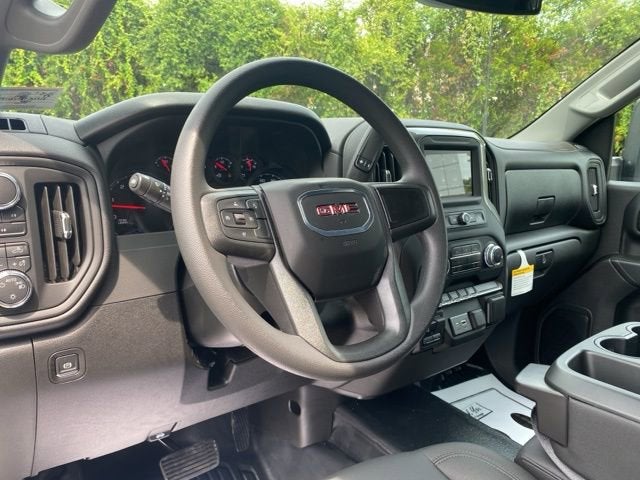 2025 GMC Sierra 2500 HD Pro