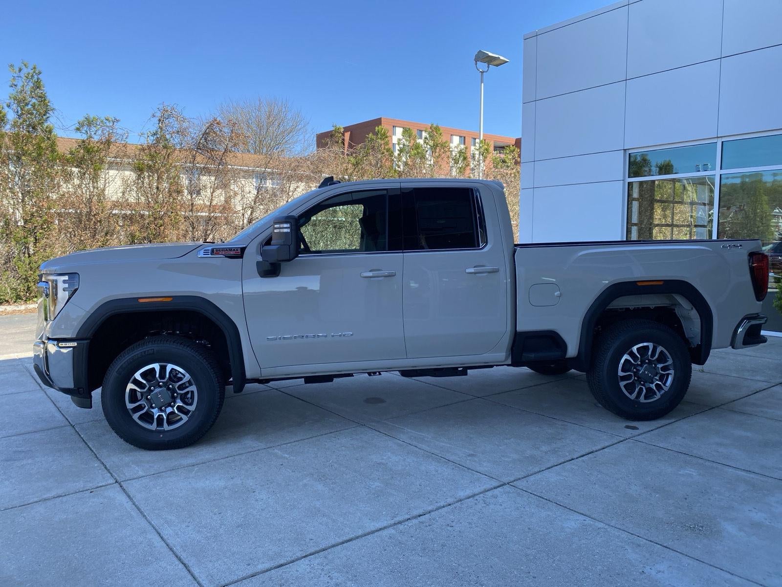 2026 GMC Sierra 2500 HD SLE