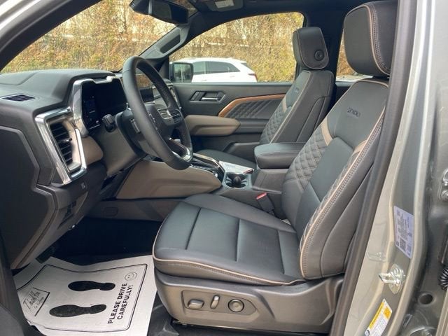 2025 GMC Canyon Denali