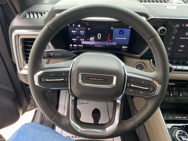 2025 GMC Canyon Denali