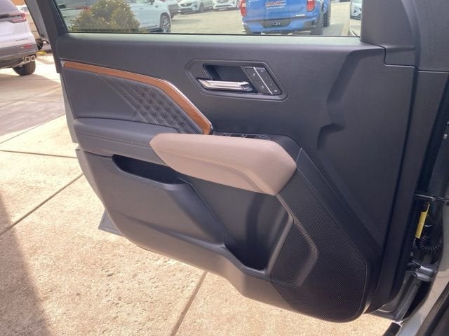 2025 GMC Canyon Denali