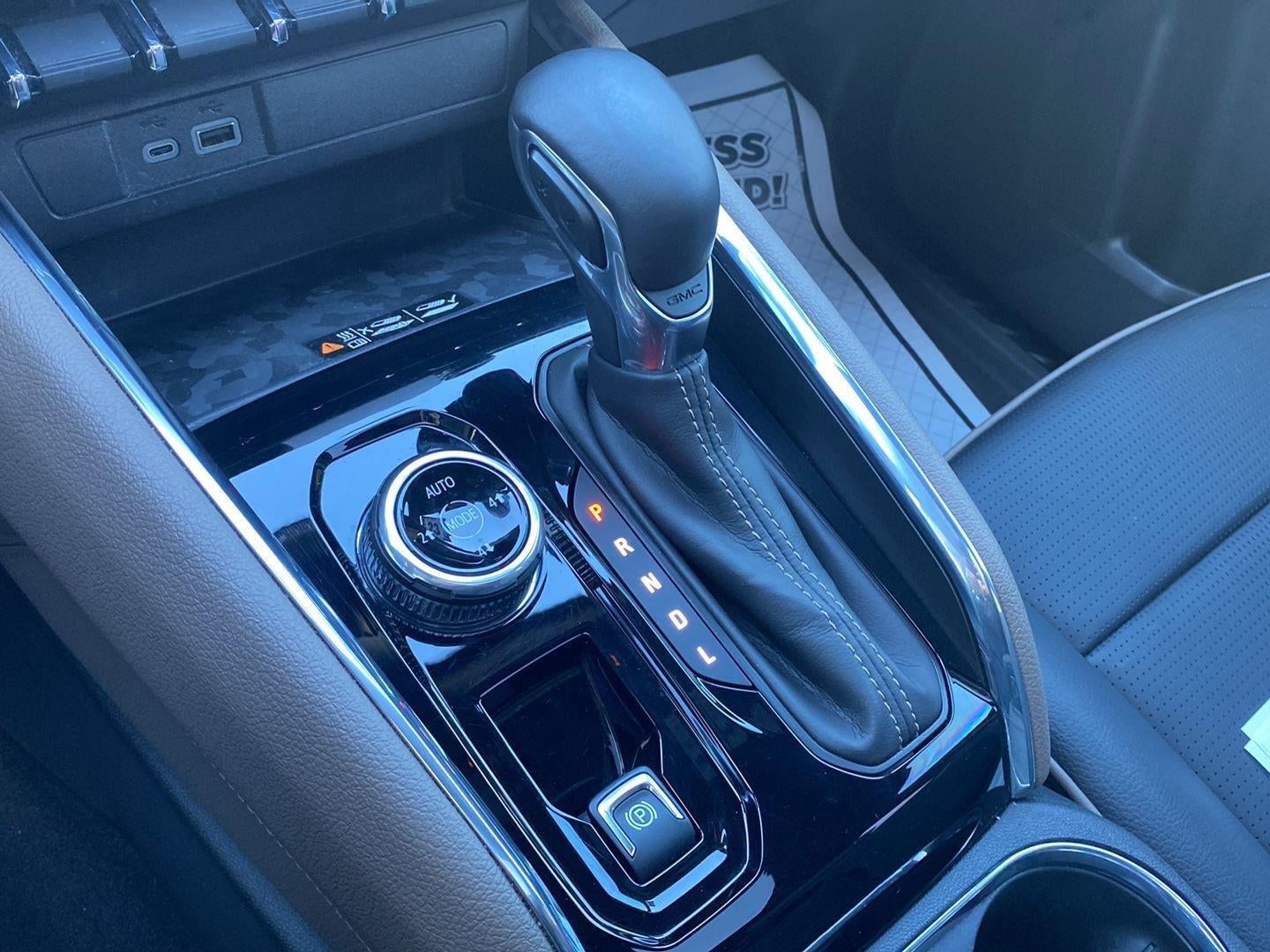 2023 GMC Canyon 4WD Denali