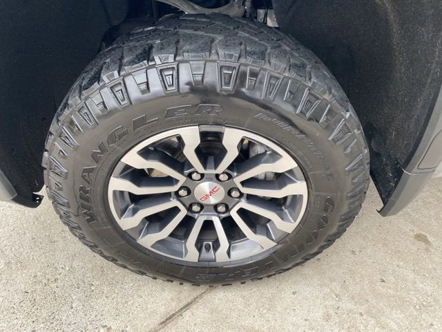 2022 GMC Sierra 1500 Limited AT4