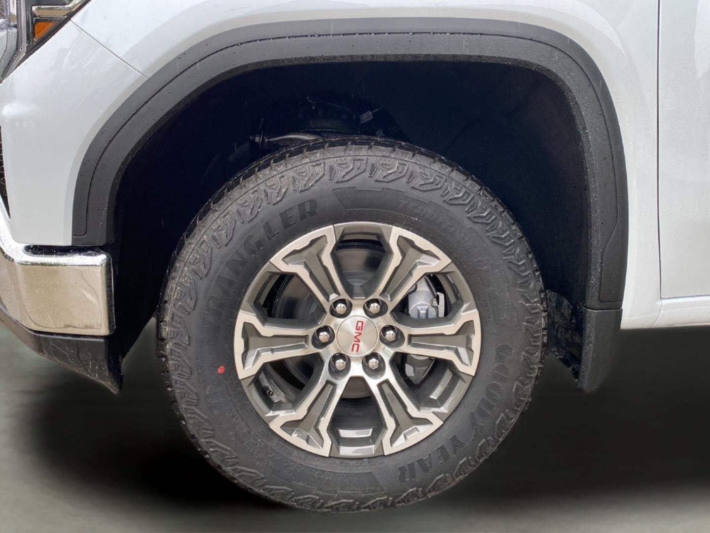 2026 GMC Sierra 1500 SLT - Photo 32