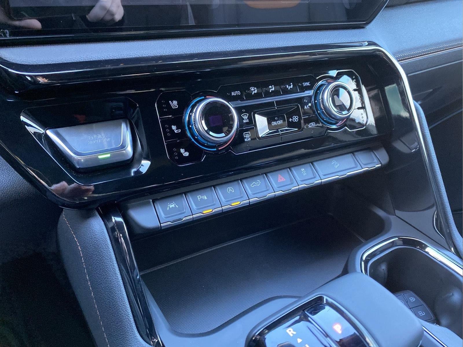 2026 GMC Sierra 1500 AT4 - Photo 21