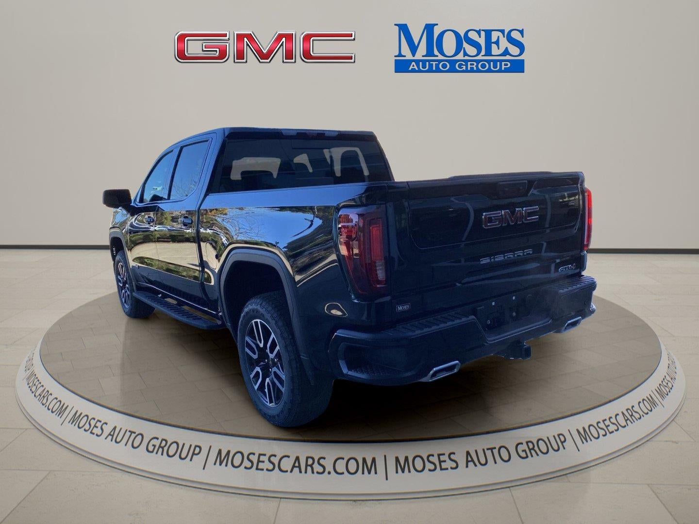 2026 GMC Sierra 1500 AT4 - Photo 7