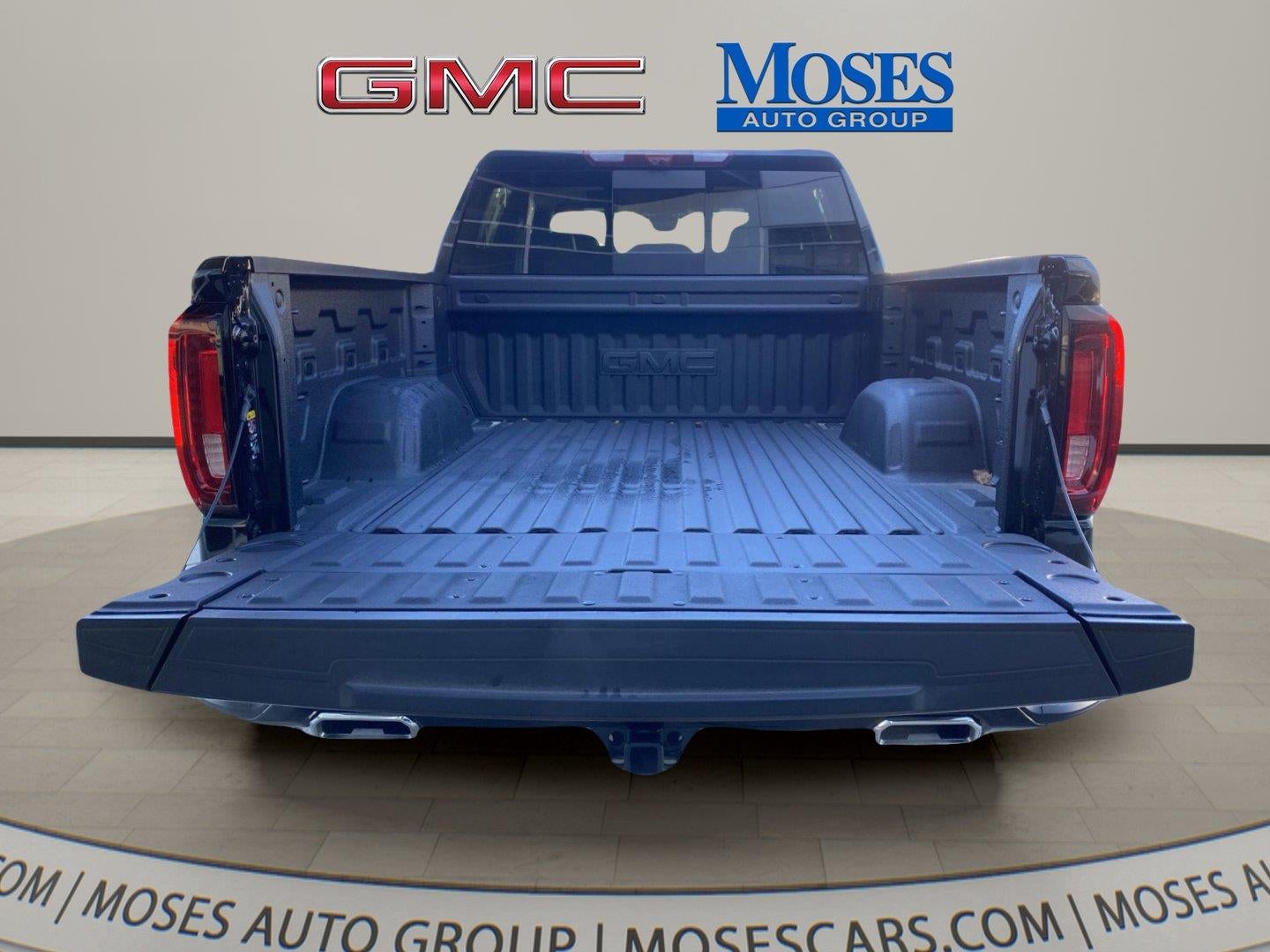 2026 GMC Sierra 1500 AT4 - Photo 9