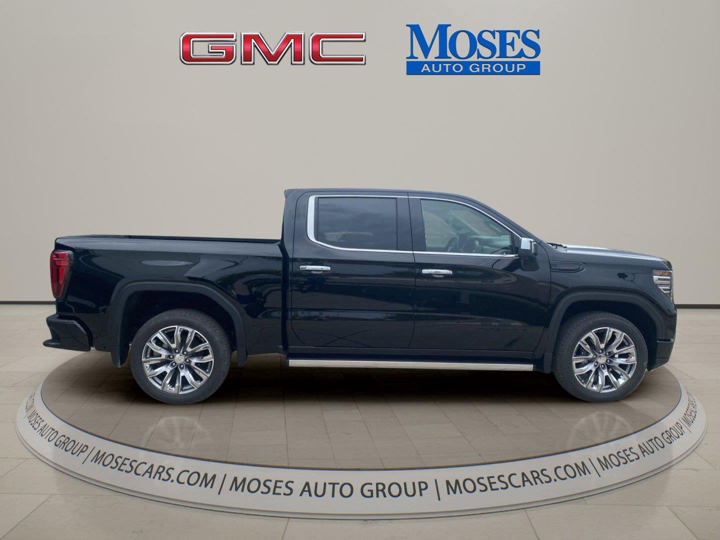 2026 GMC Sierra 1500 Denali - Photo 4