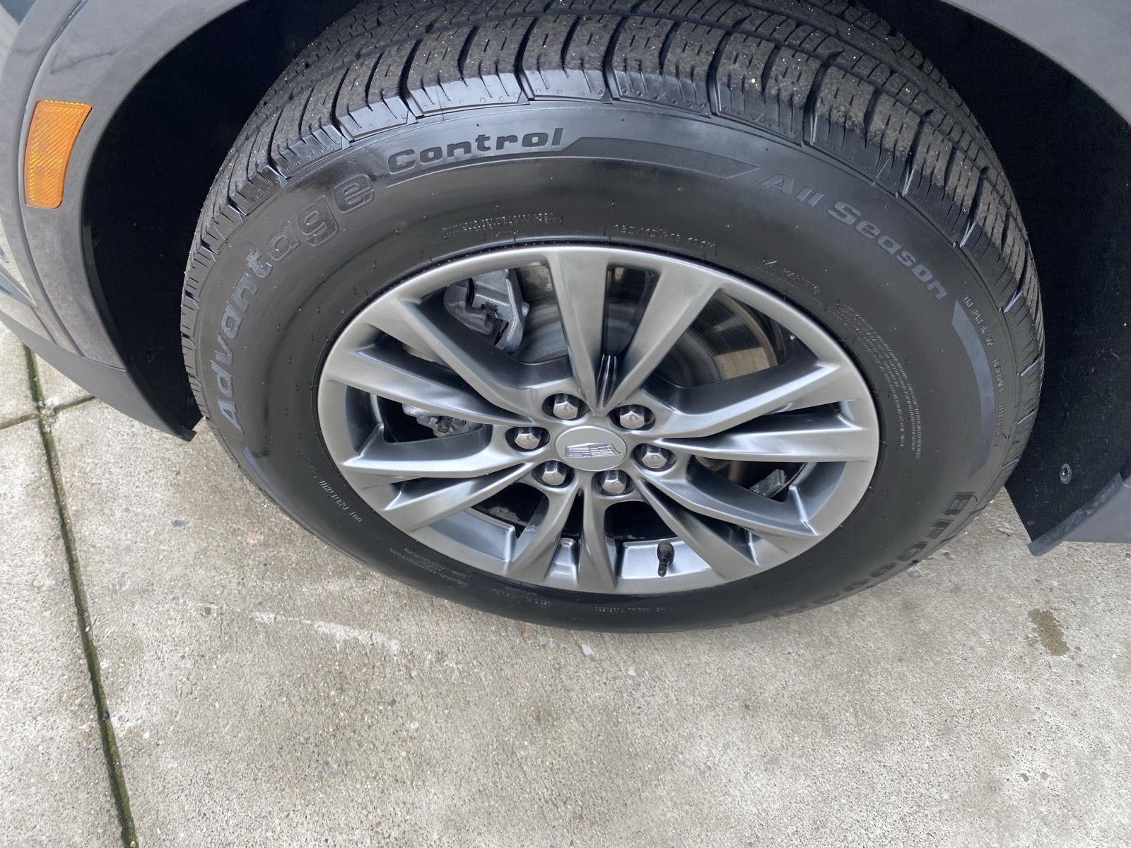 2022 Cadillac XT5 Premium Luxury