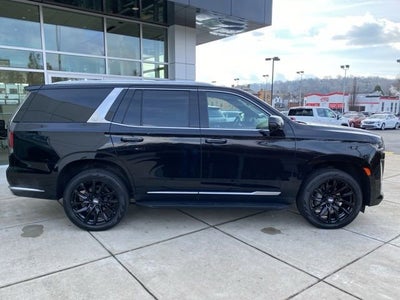 2022 Cadillac Escalade Premium Luxury