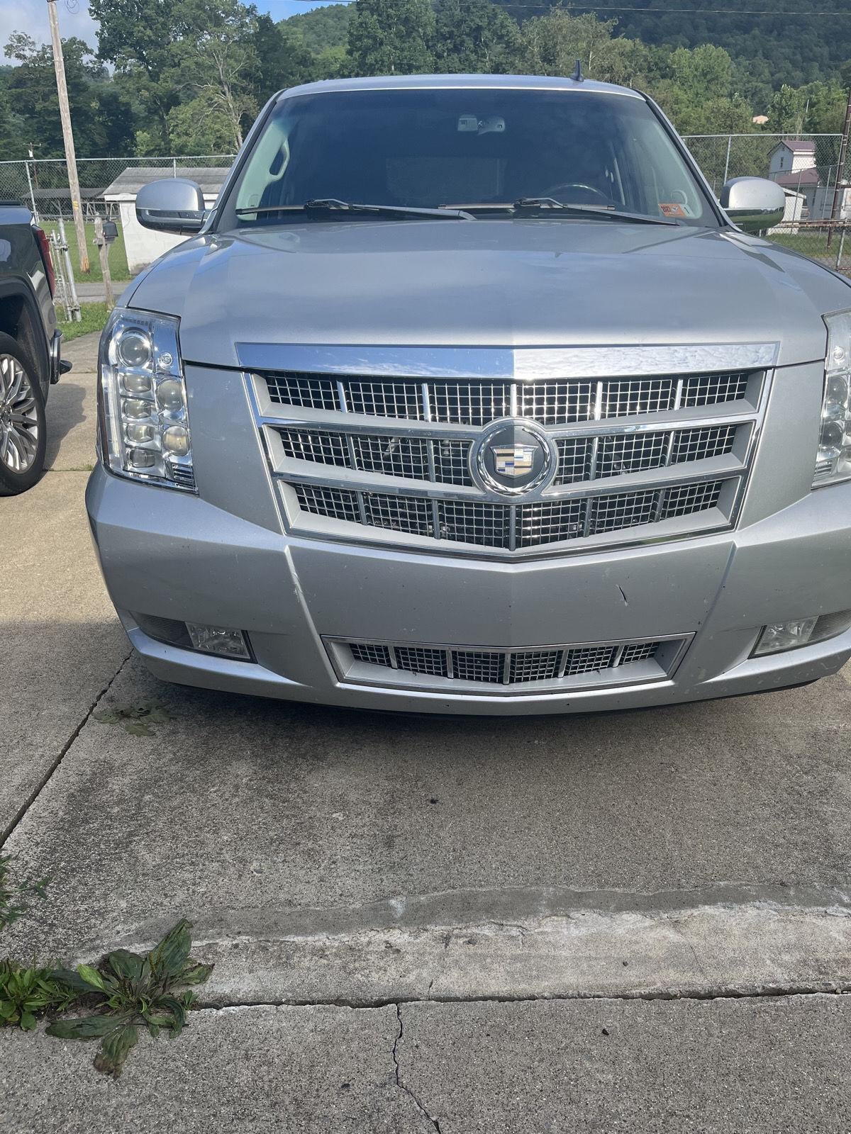 2012 Cadillac Escalade Platinum Edition