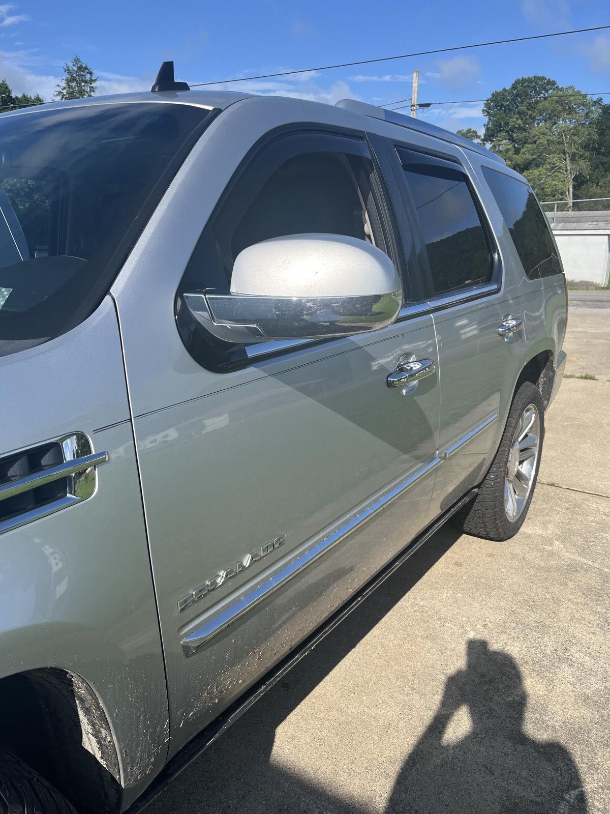 2012 Cadillac Escalade Platinum Edition
