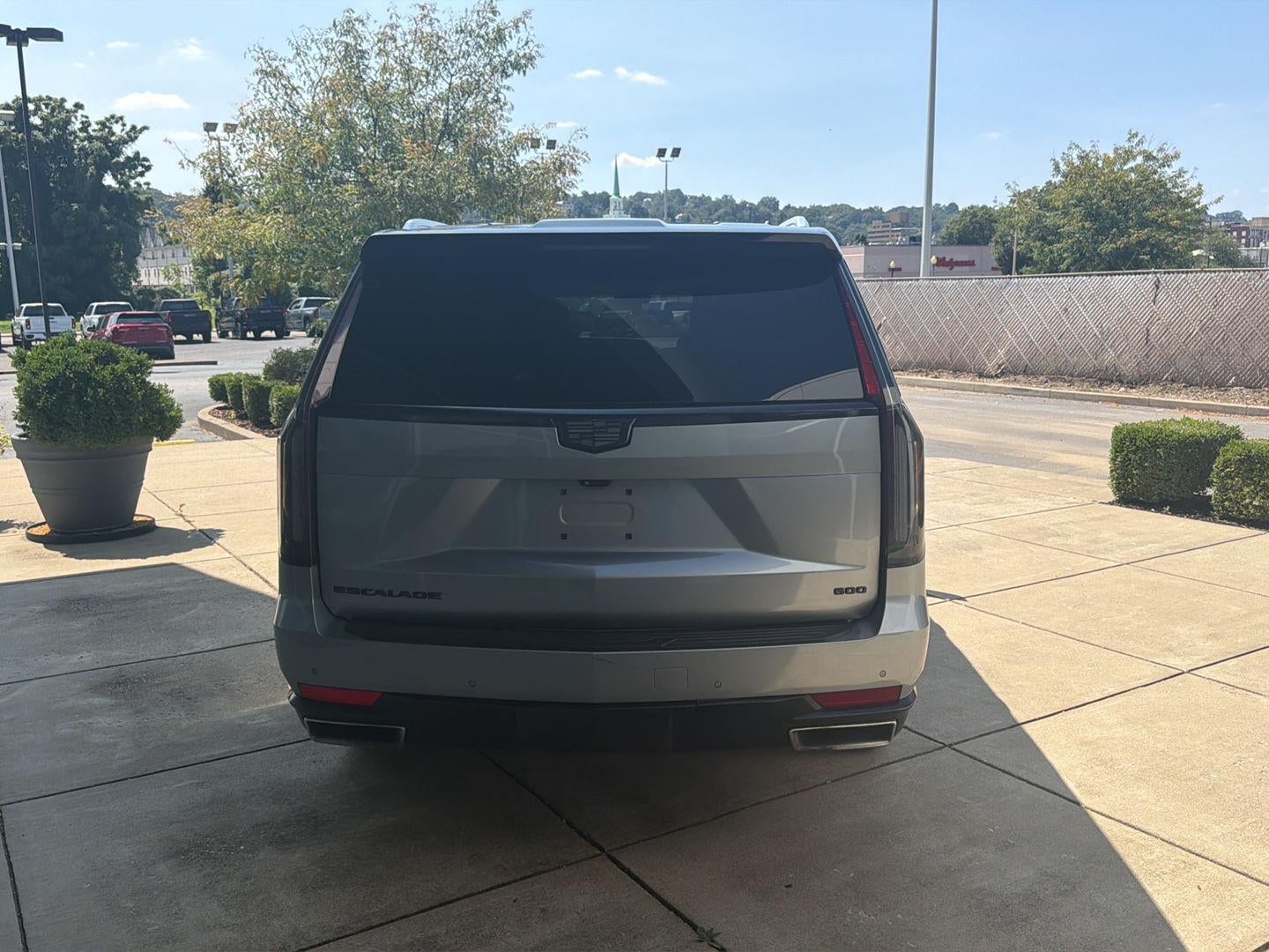 2024 Cadillac Escalade ESV Premium Luxury
