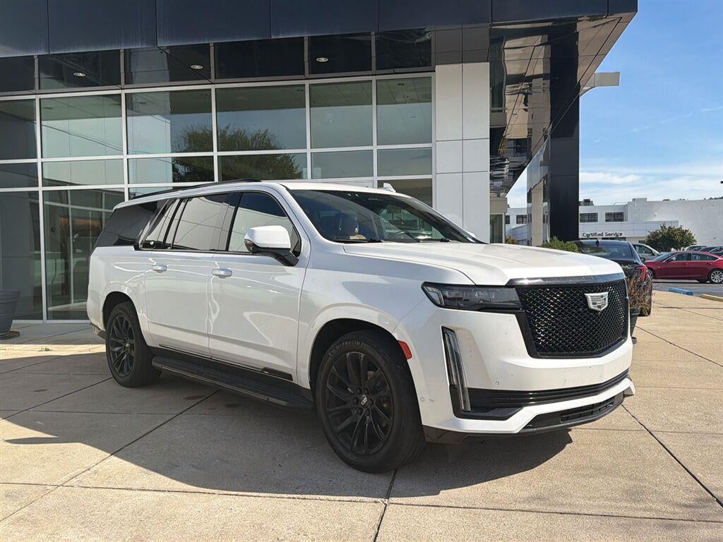 2022 Cadillac Escalade ESV Sport