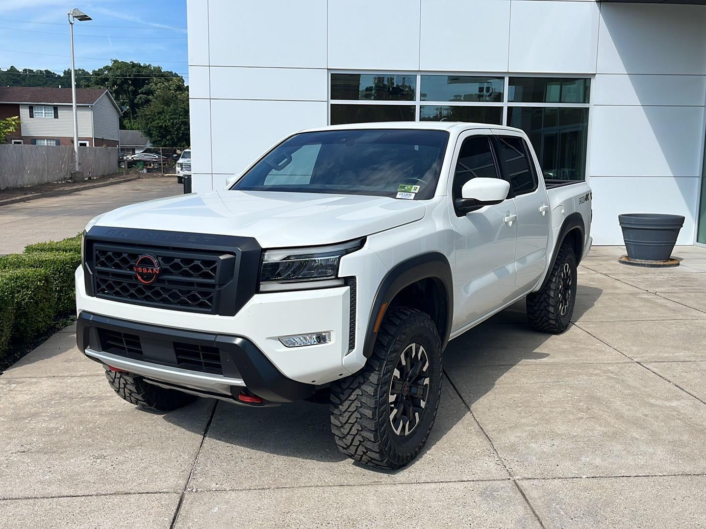 2022 Nissan Frontier Crew Cab PRO-4X 4x4