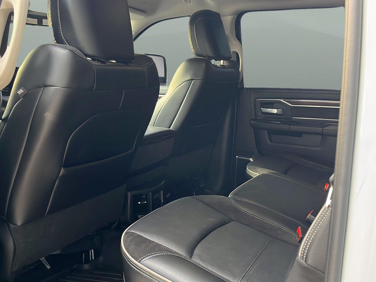 2024 RAM 2500 Laramie Crew Cab 4x4 6'4" Box