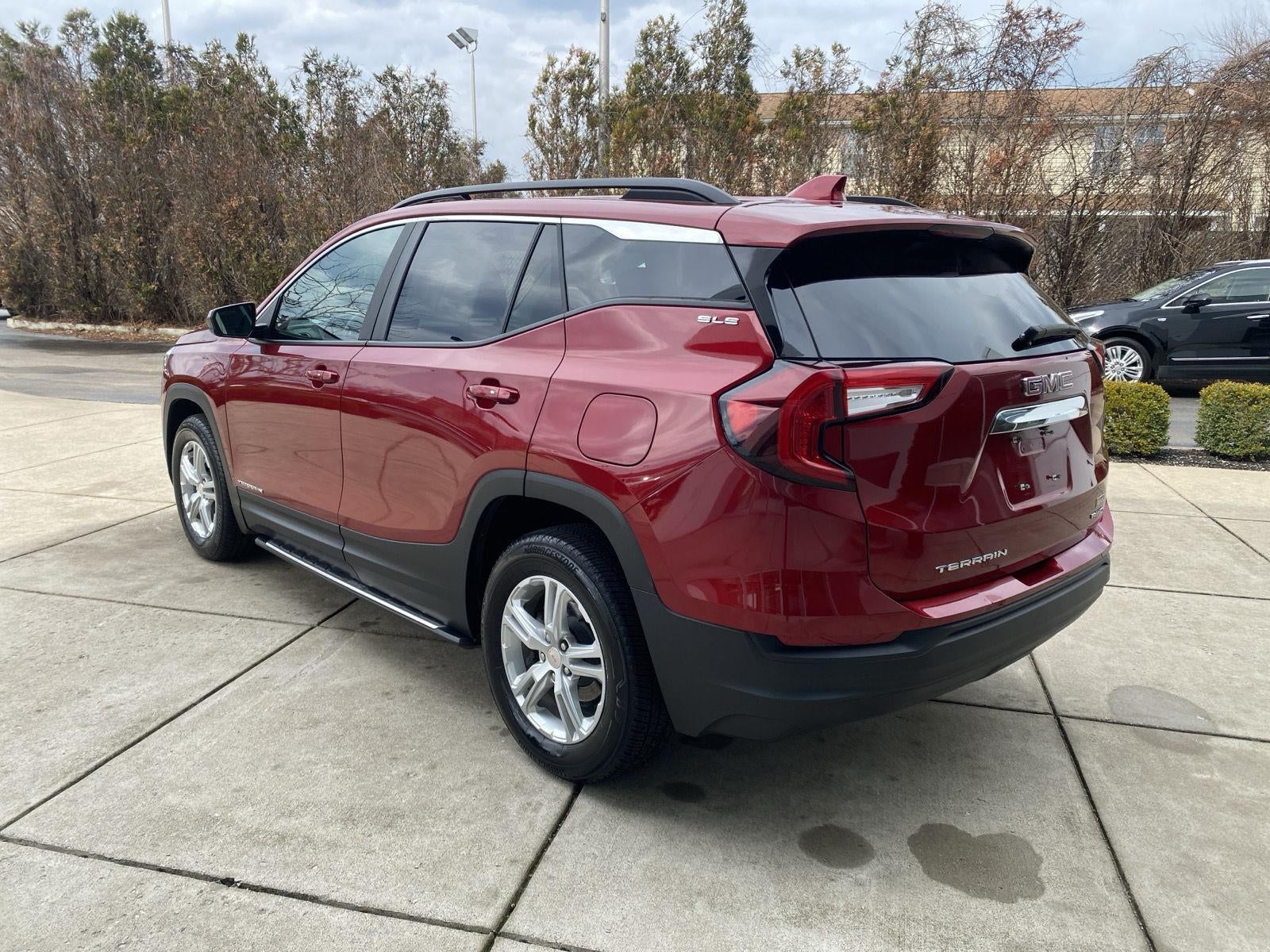 2023 GMC Terrain SLE