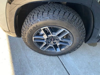 2026 GMC Terrain AT4