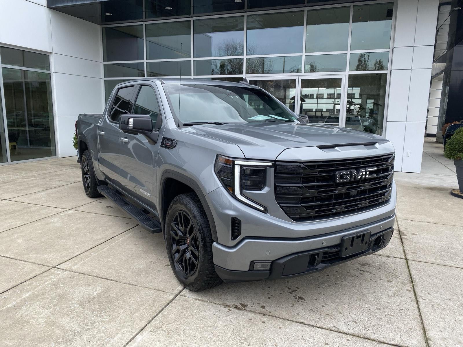 2024 GMC Sierra 1500 Elevation
