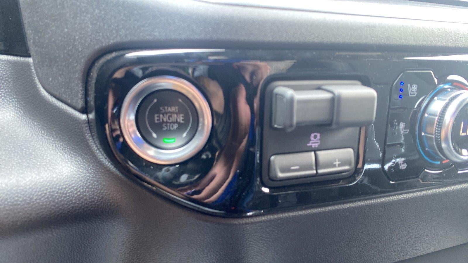 2026 GMC Sierra 1500 SLT - Photo 22