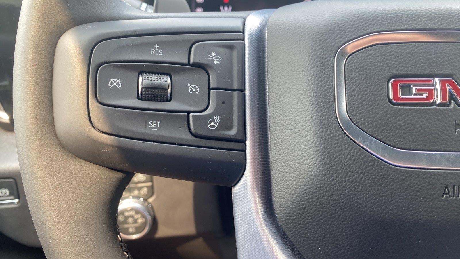 2026 GMC Sierra 1500 SLT - Photo 23