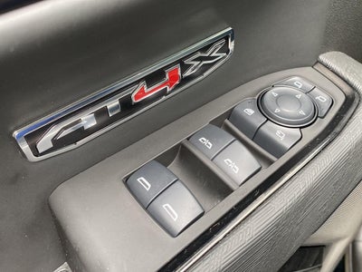 2025 GMC Sierra 1500 AT4X