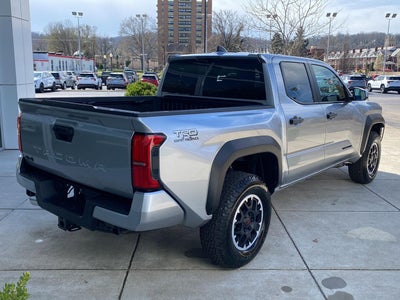 2025 Toyota Tacoma 4WD SR