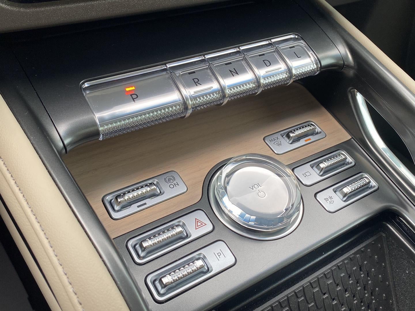 2024 Lincoln Nautilus Reserve