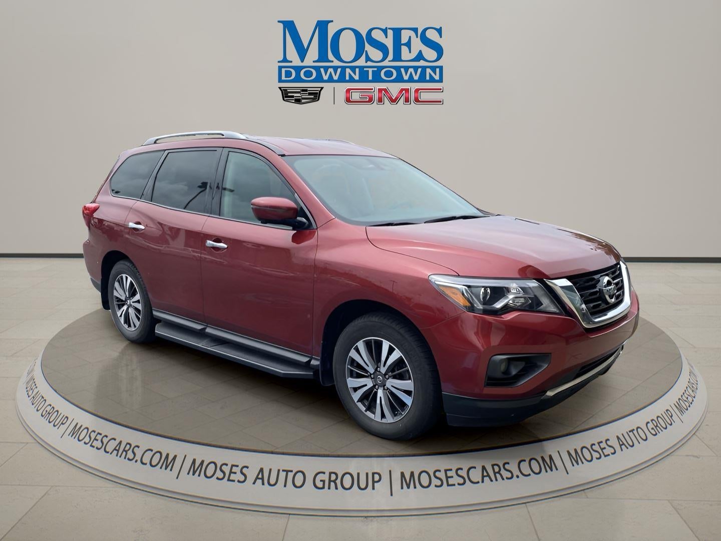 2017 Nissan Pathfinder SL