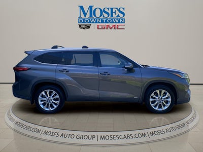 2022 Toyota Highlander Hybrid Limited