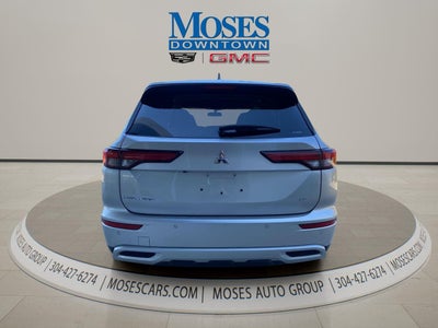 2024 Mitsubishi Outlander SE