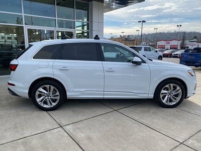 2023 Audi Q7 Prestige
